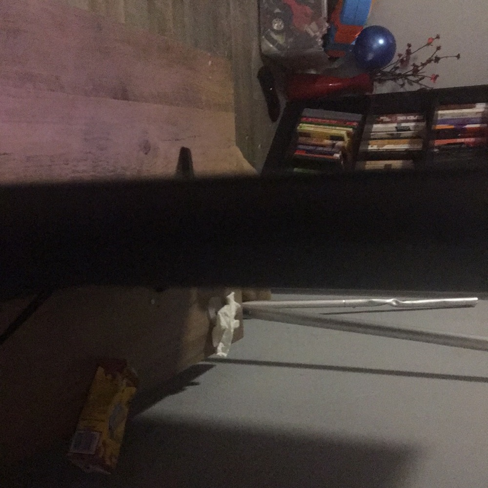 Tv - Picture 2 of 2
